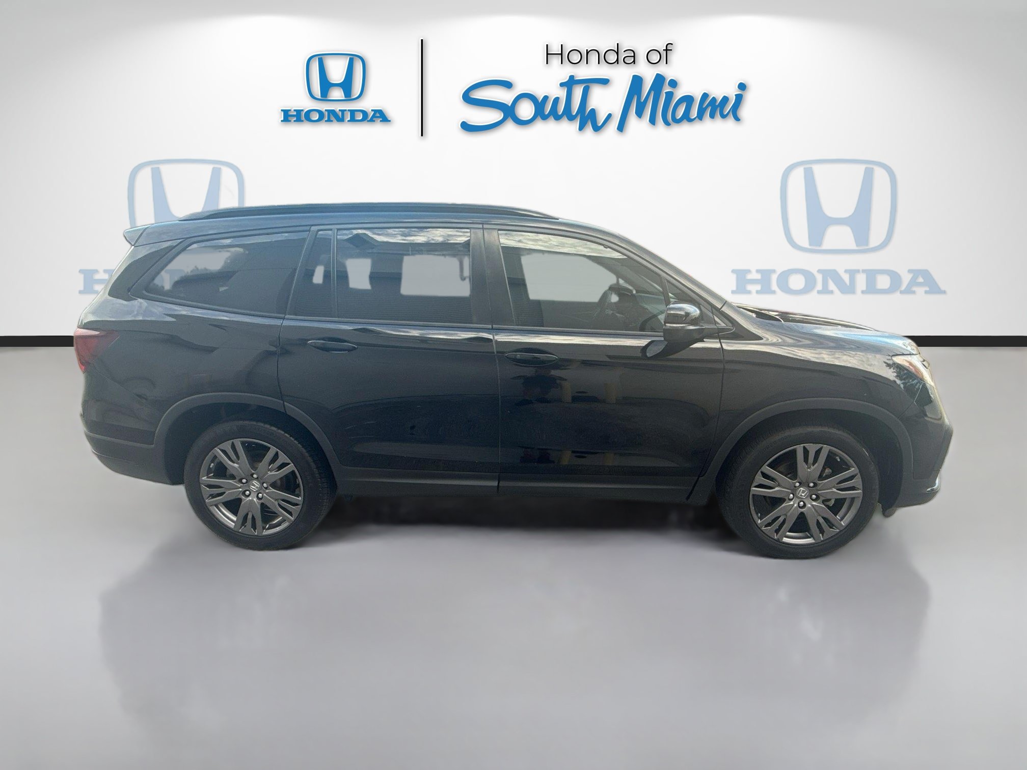 Certified 2022 Honda Pilot Sport image 8