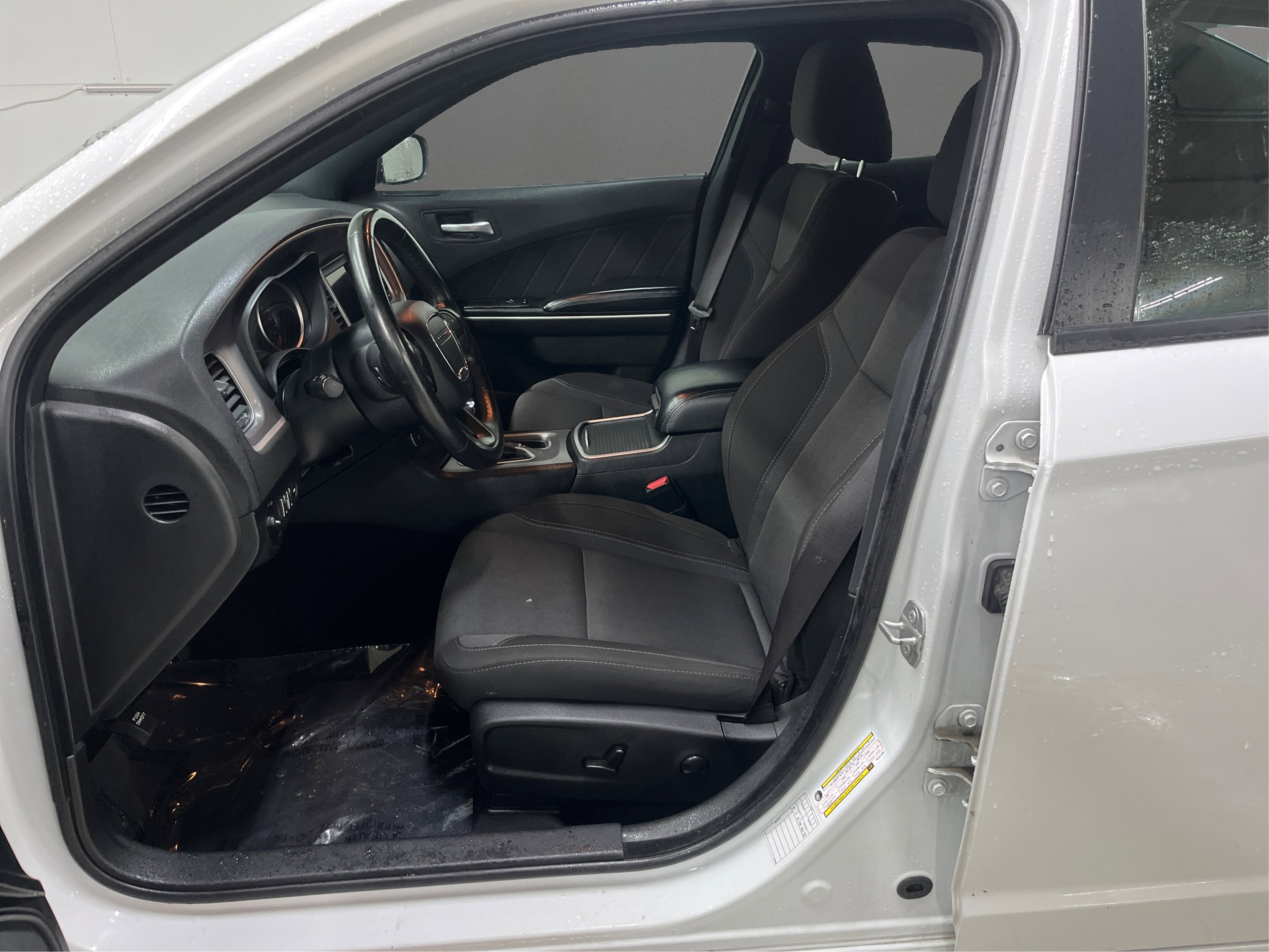 Used 2022 Dodge Charger SXT image 11