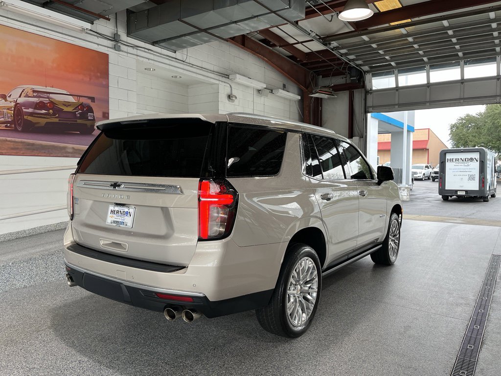 Used 2024 Chevrolet Tahoe High Country AWD/4WD image 12