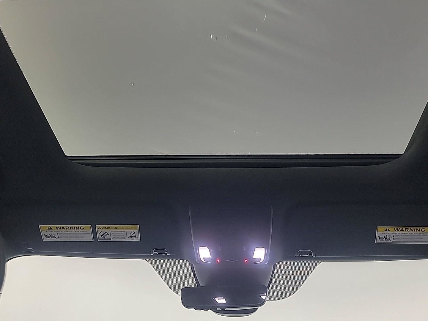 Certified 2025 Honda Pilot Black Edition image 21