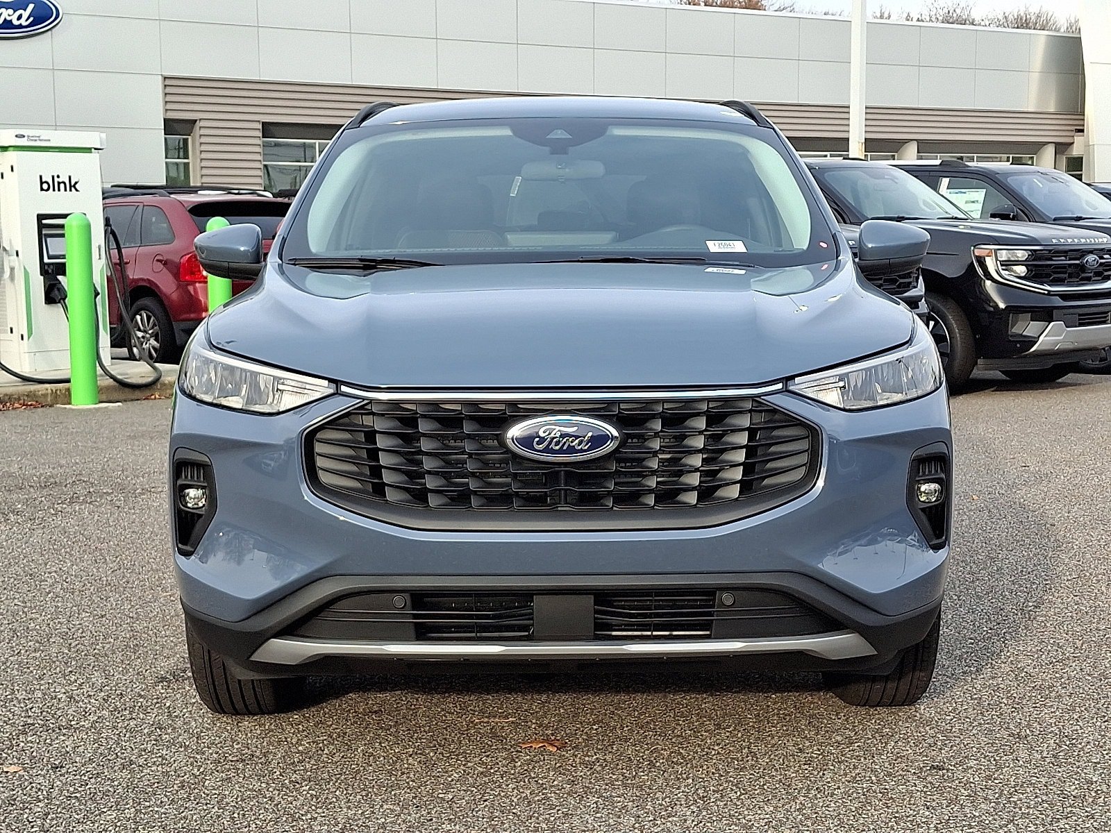 New 2026 Ford Escape SE FWD image 9