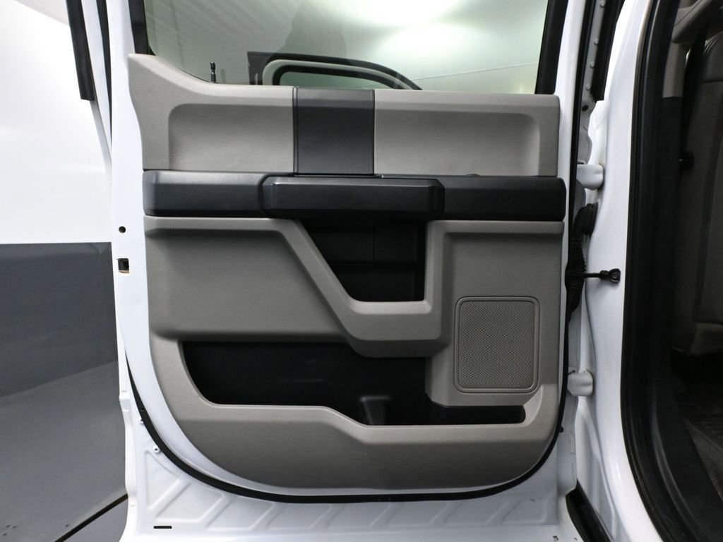 Used 2021 Ford F250 XL w/ Power Equipment Group image 33