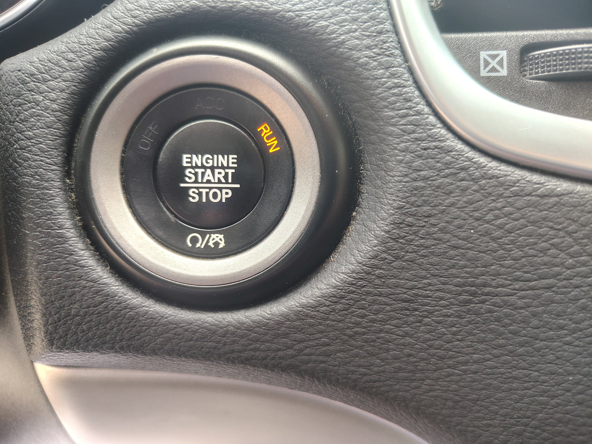 Certified 2020 Dodge Durango SXT AWD/4WD image 31