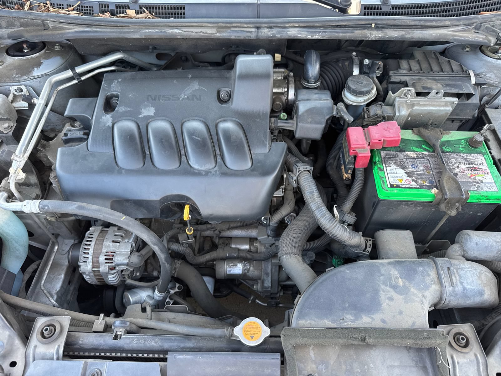 Used 2012 Nissan Sentra 2.0 SR w/ Convenience Pkg FWD image 6