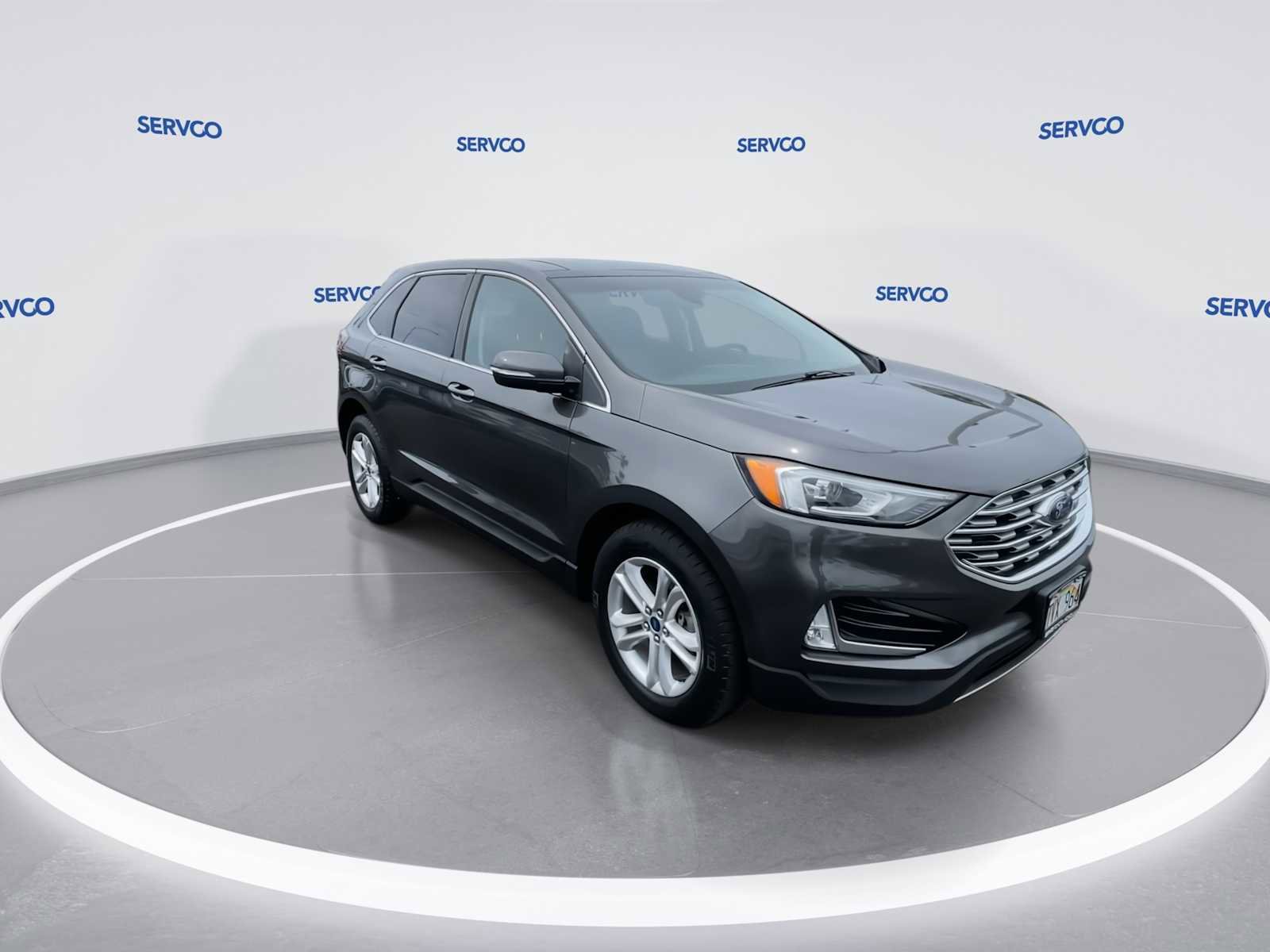 Used 2019 Ford Edge SEL w/ Equipment Group 201A image 2