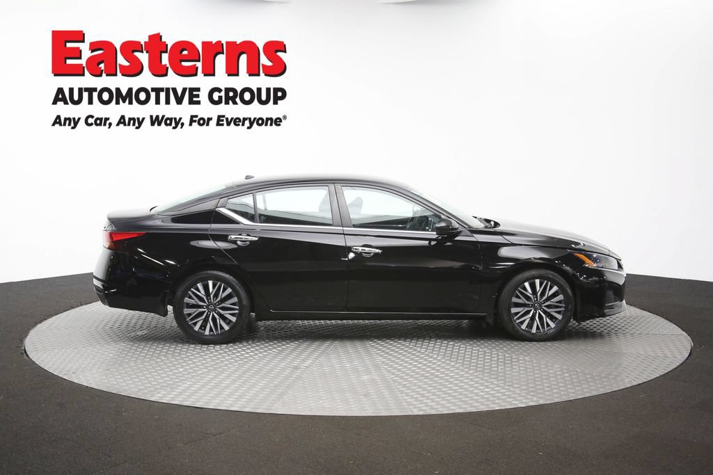 Used 2023 Nissan Altima 2.5 SV FWD image 44