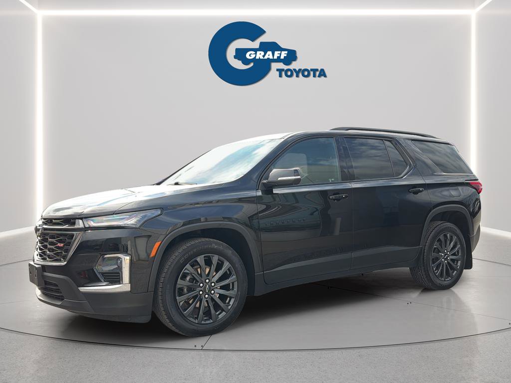 Used 2023 Chevrolet Traverse RS image 1
