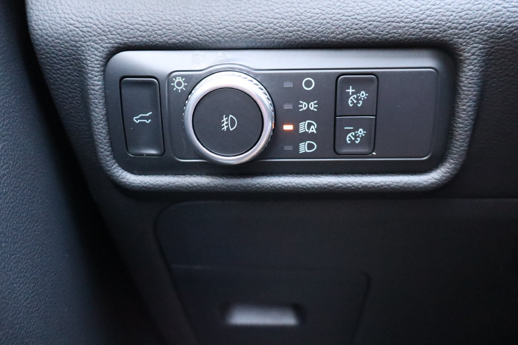 Used 2022 Ford Explorer ST w/ Equipment Group 401A AWD/4WD image 29