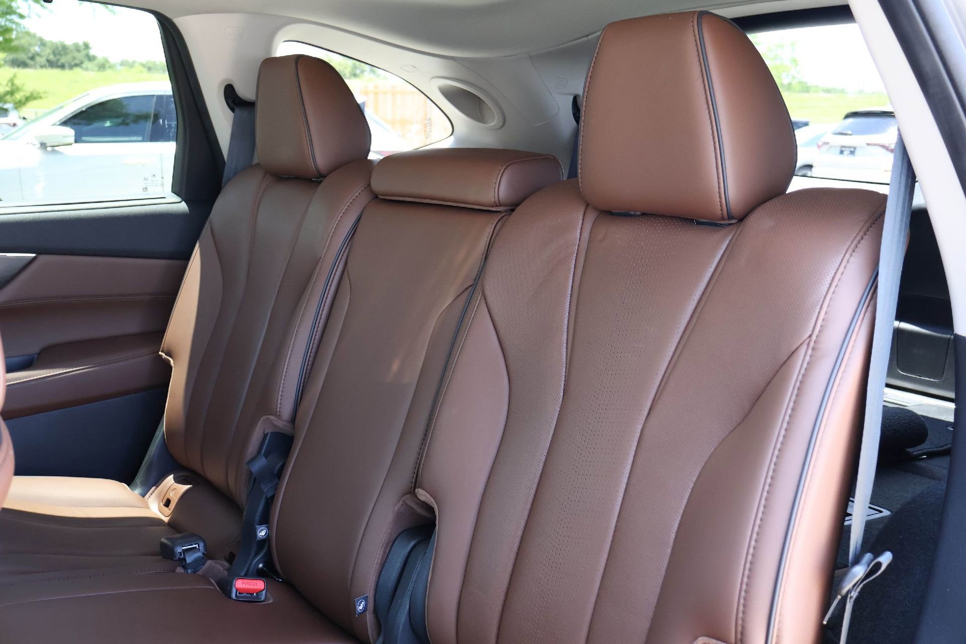Used 2023 Acura MDX SH-AWD w/ Advance Package image 13