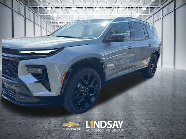 Used 2024 Chevrolet Traverse RS w/ LPO, Floor Liner Package AWD/4WD image 2