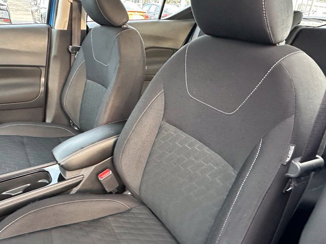 Used 2023 Nissan Kicks SV w/ Interior Electronics Package FWD image 24