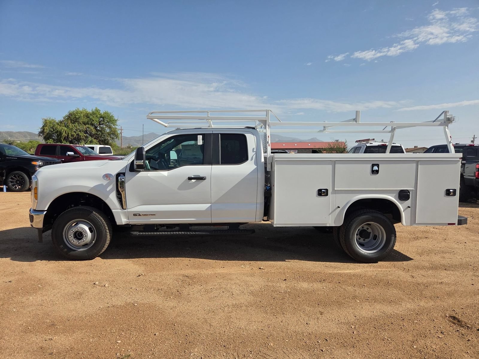 New 2026 Ford F350 XL w/ XL Chrome Package AWD/4WD image 9