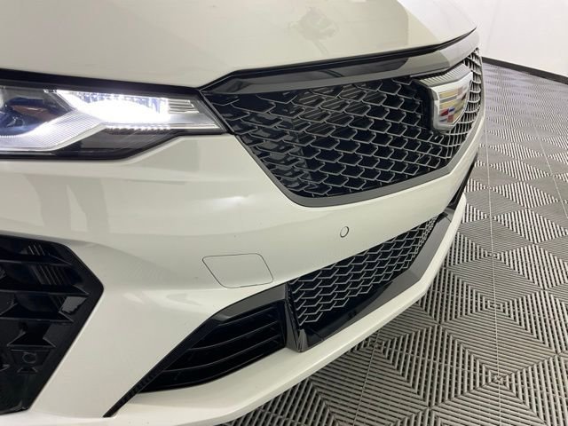 Used 2023 Cadillac CT4 V Blackwing w/ LPO, Bronce Accent Package RWD image 9