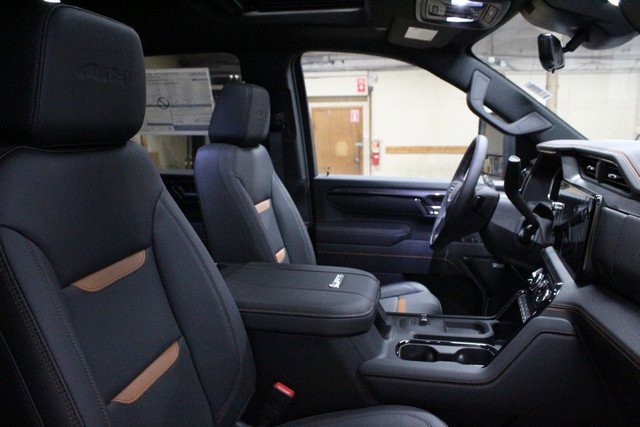 New 2026 GMC Sierra 2500 AT4 w/ Technology Package image 12