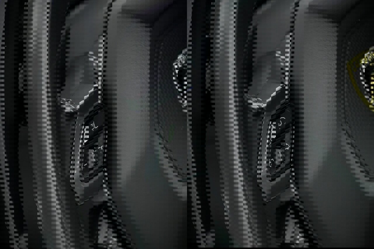 Used 2018 Lamborghini Huracan LP 580-2 image 26