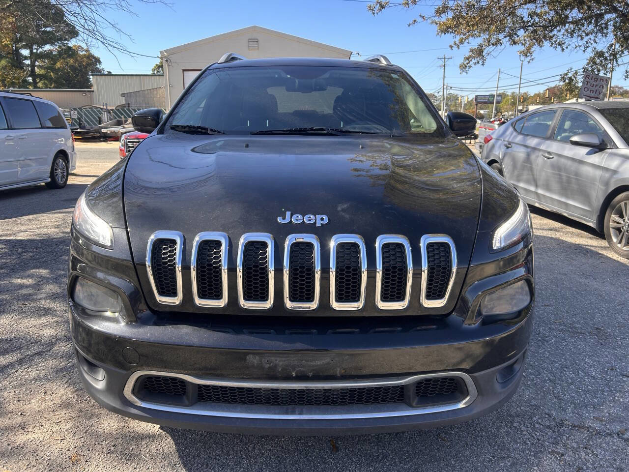 Used 2014 Jeep Cherokee Limited image 3