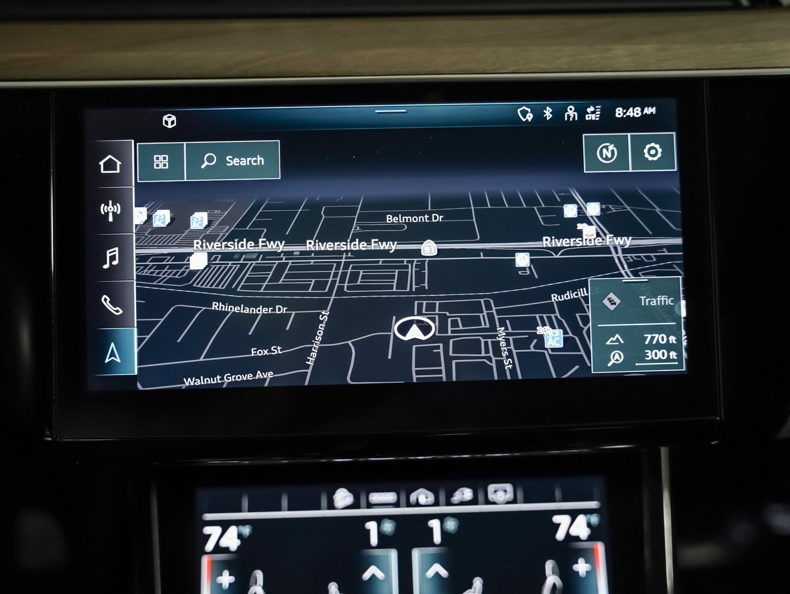 Used 2024 Audi Q8 e-tron Premium Plus image 20