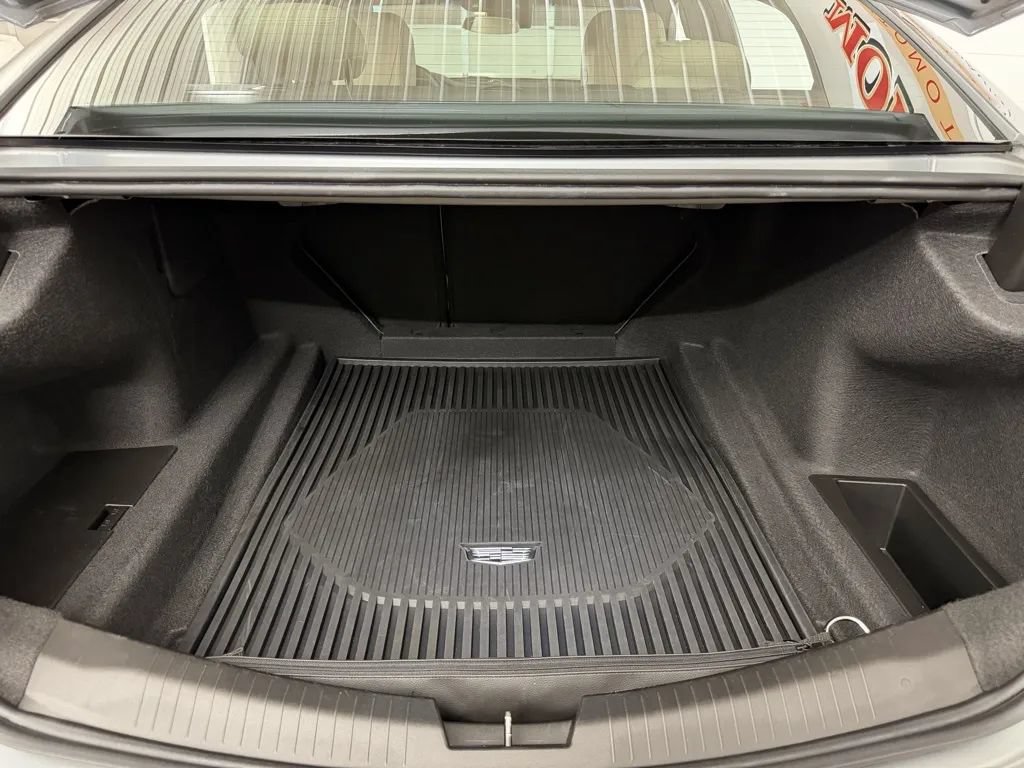 Used 2023 Cadillac CT5 Luxury w/ Sun And Sound Package AWD/4WD image 37