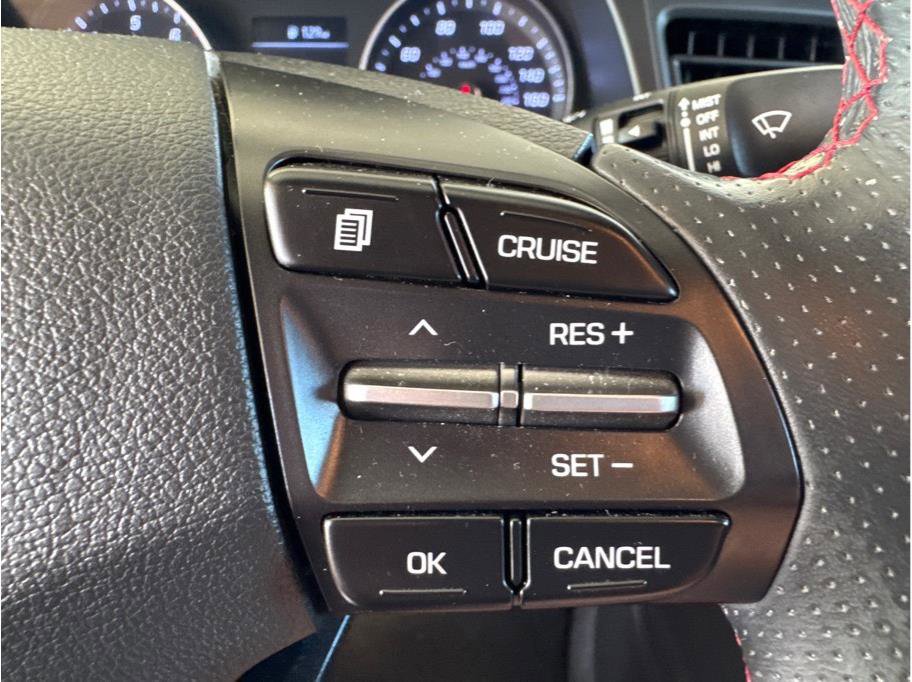 Used 2019 Hyundai Elantra Sport w/ Cargo Package image 18