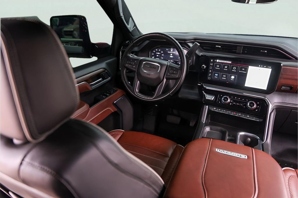 Certified 2025 GMC Sierra 2500 Denali Ultimate image 29