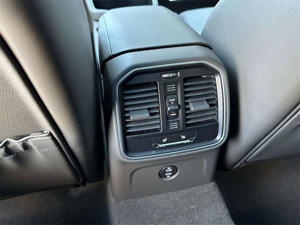 New 2026 Porsche Macan S image 14