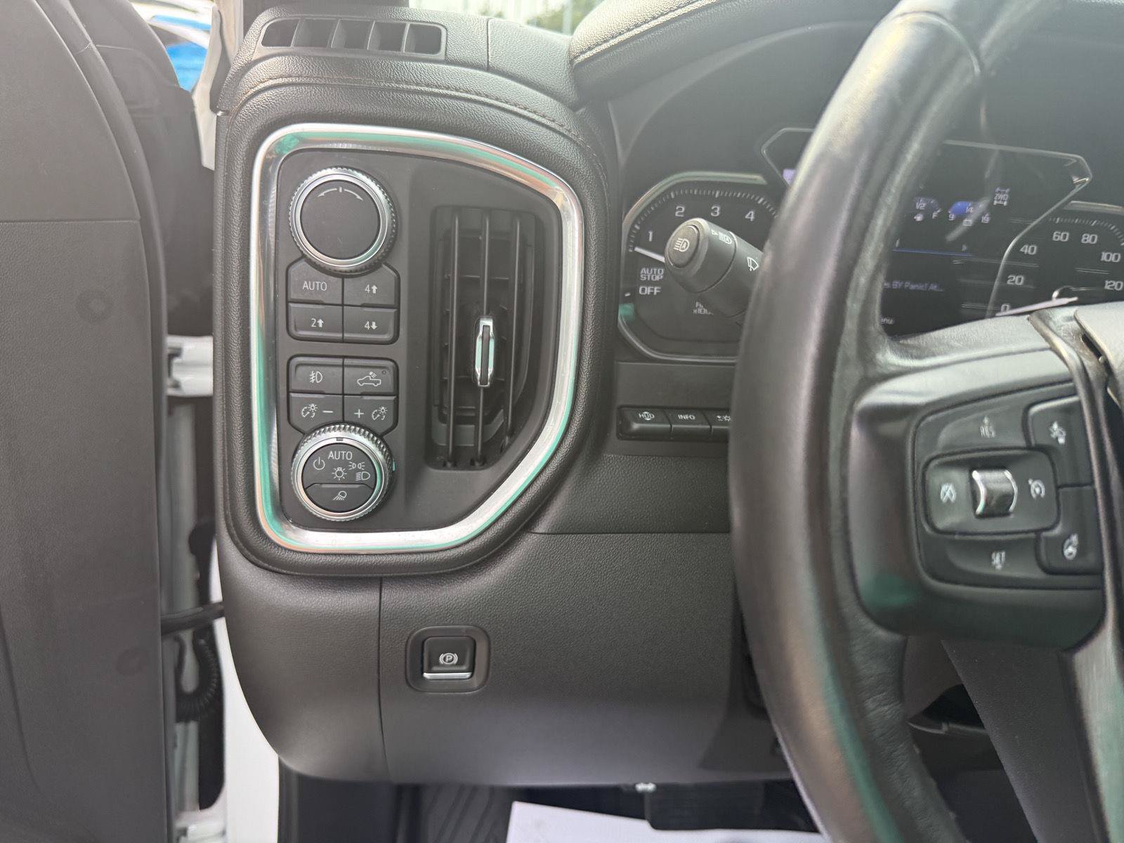 Used 2019 GMC Sierra 1500 AT4 w/ Technology Package AWD/4WD image 38