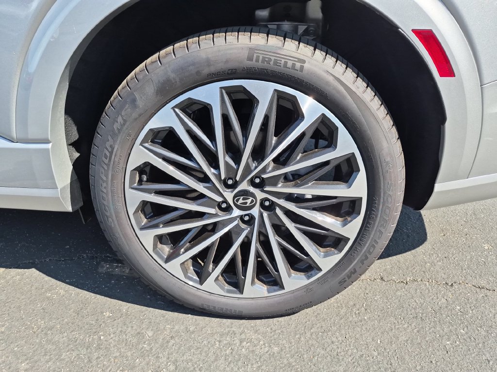New 2026 Hyundai Palisade Calligraphy AWD/4WD image 11