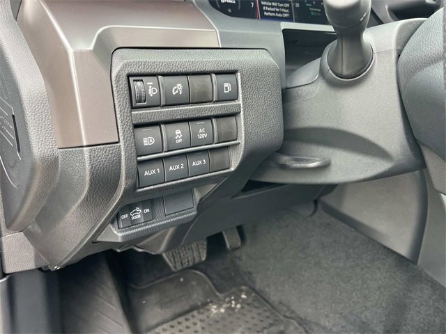 Used 2025 Toyota Tacoma TRD Off-Road image 32