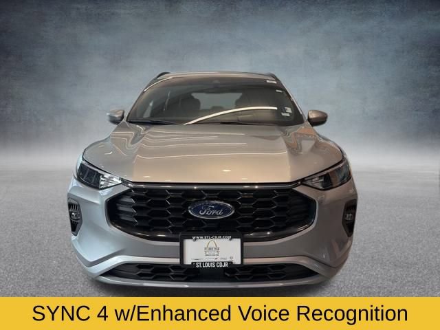 Used 2023 Ford Escape ST-Line Select w/ Tech Pack #1 image 9