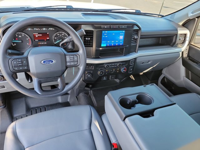 Used 2023 Ford F250 XL image 17