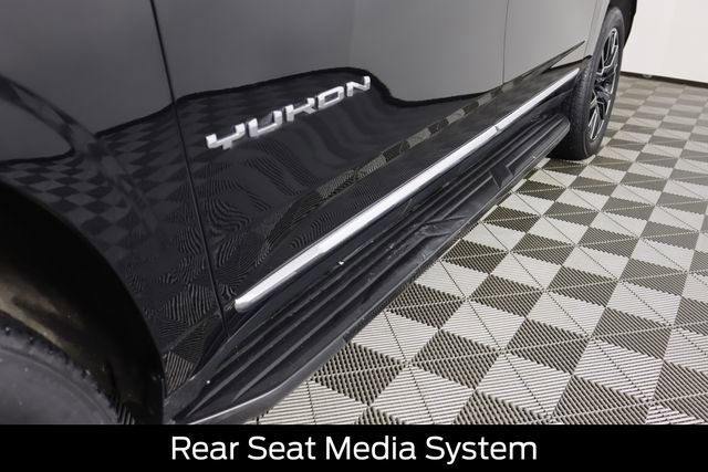 Used 2021 GMC Yukon XL SLT w/ SLT Premium Package image 22