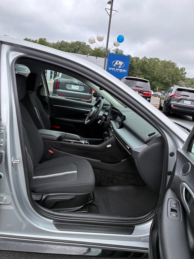Used 2024 Hyundai Sonata SEL AWD/4WD image 19
