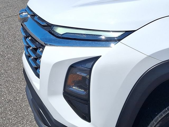 Used 2026 Chevrolet Equinox LT FWD image 28