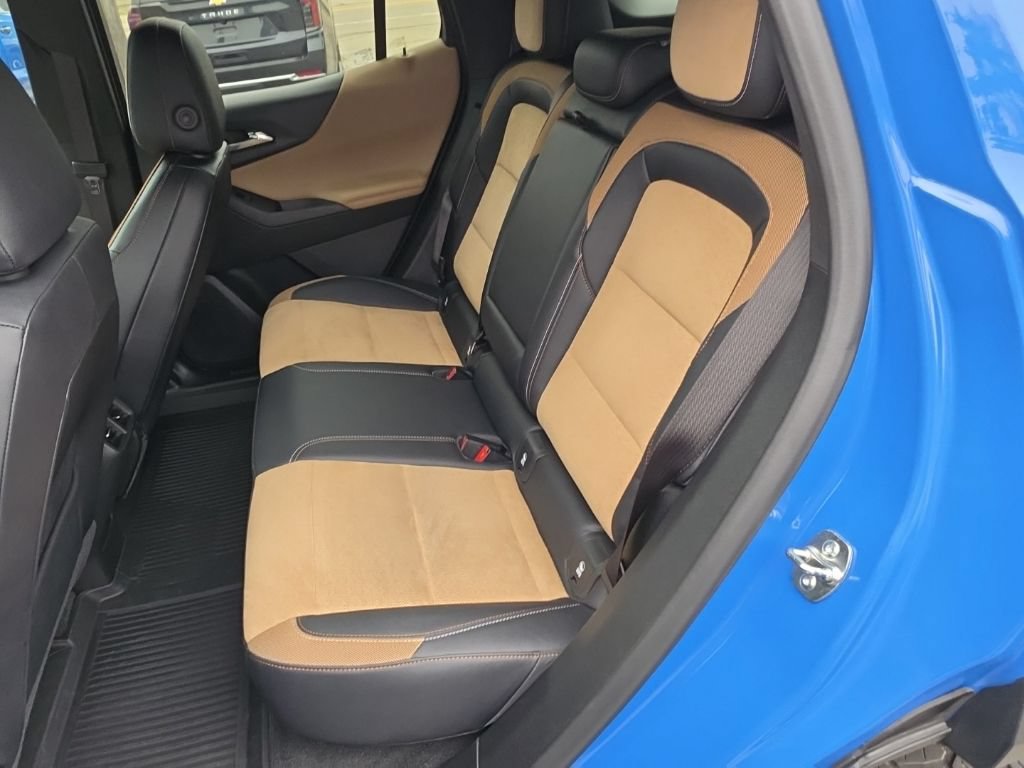 Certified 2025 Chevrolet Equinox ACTIV w/ Safety and Technology Package AWD/4WD image 24