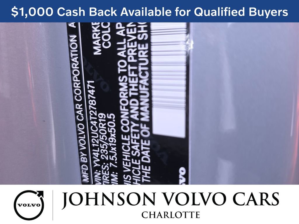 New 2026 Volvo XC40 B5 Plus w/ Protection Package Premier image 38