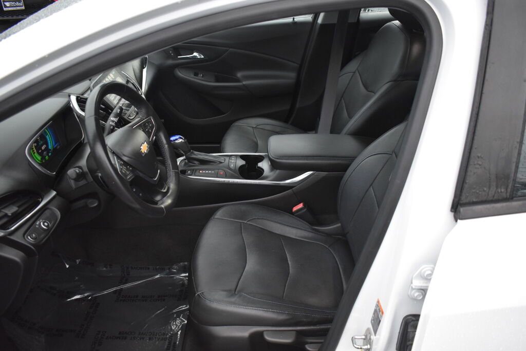 Used 2017 Chevrolet Volt Premier w/ Driver Confidence II Package image 15