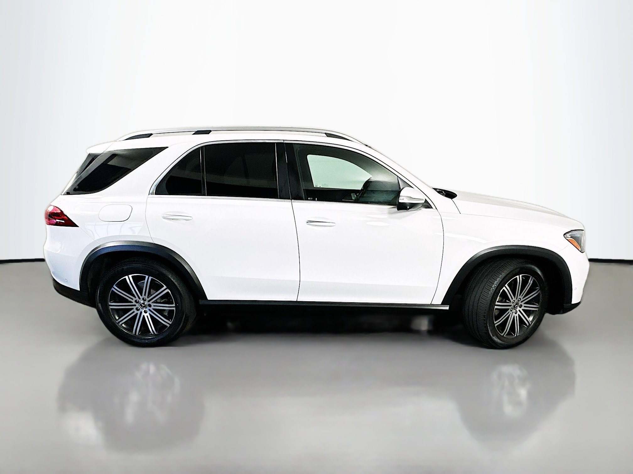 Certified 2024 Mercedes-Benz GLE 350 4MATIC image 8