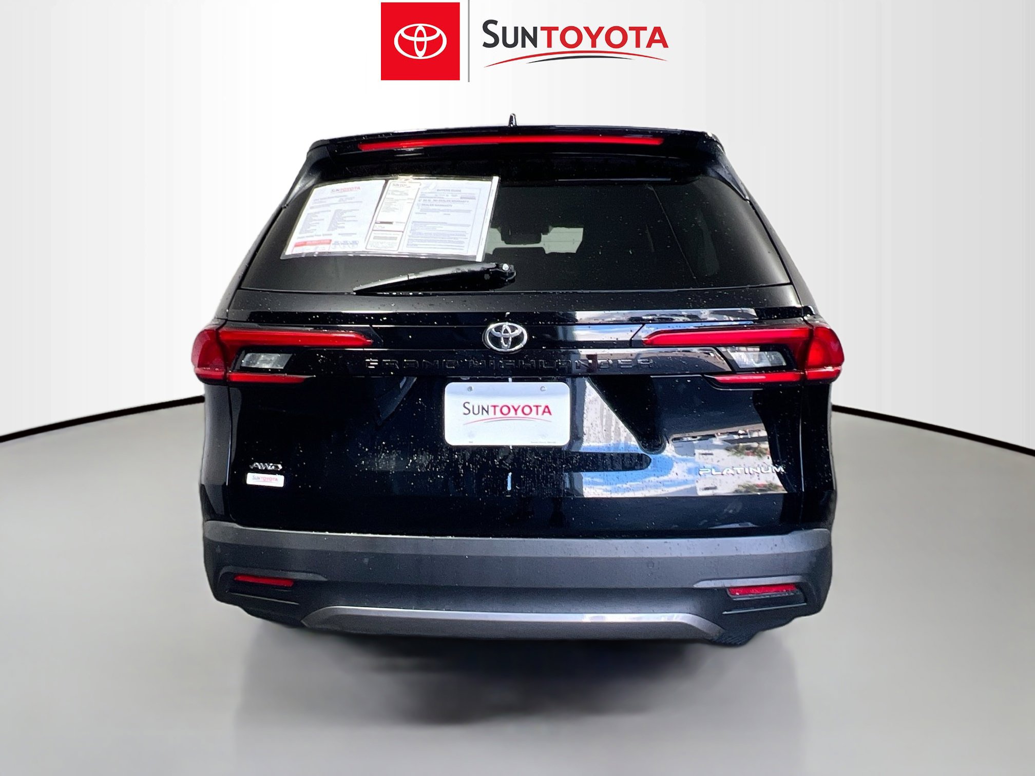 Used 2024 Toyota Grand Highlander Platinum image 5