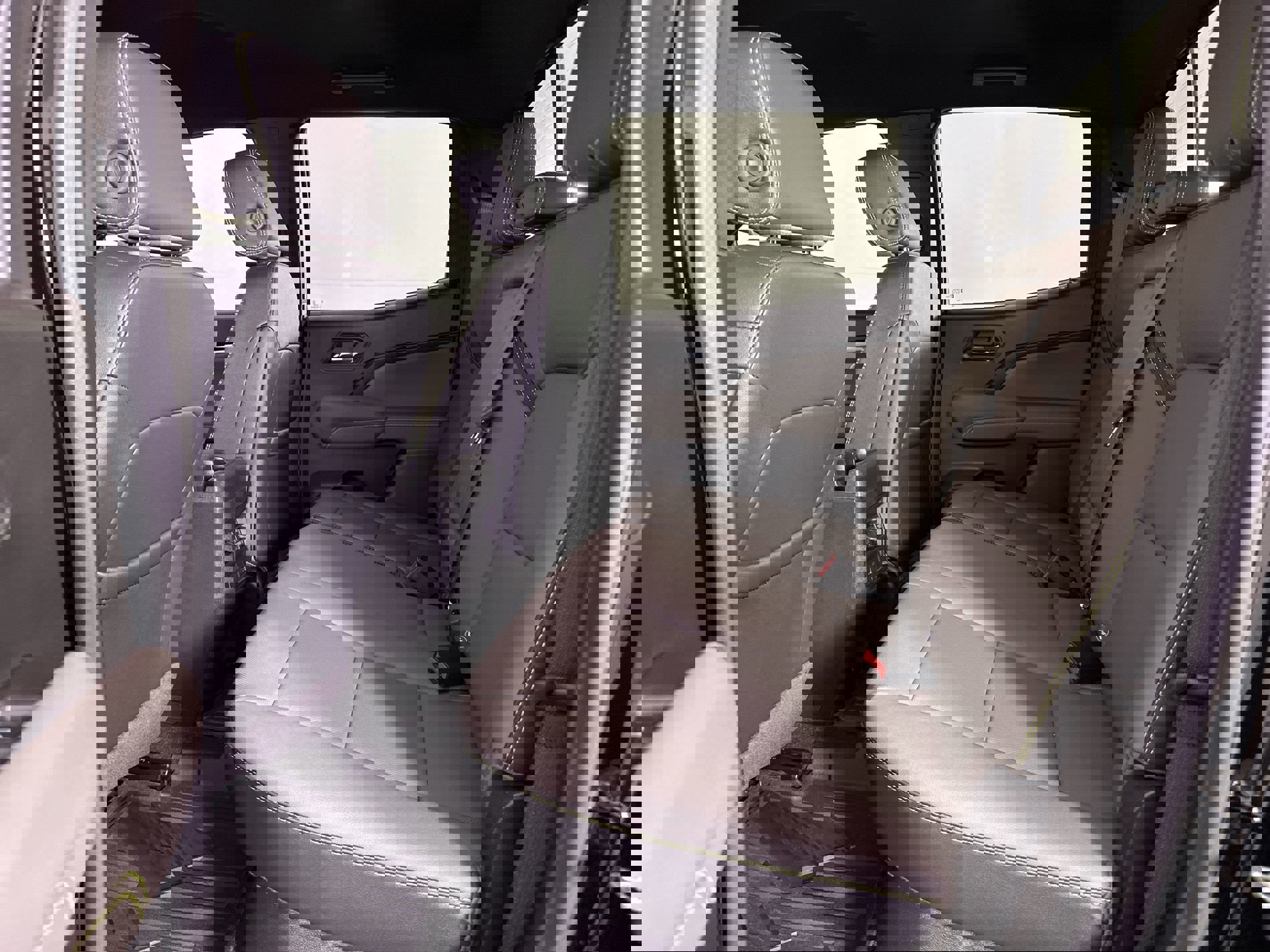 New 2025 Chevrolet Colorado ZR2 w/ Technology Package image 25