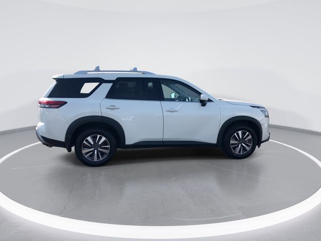 Certified 2023 Nissan Pathfinder SL AWD/4WD image 9