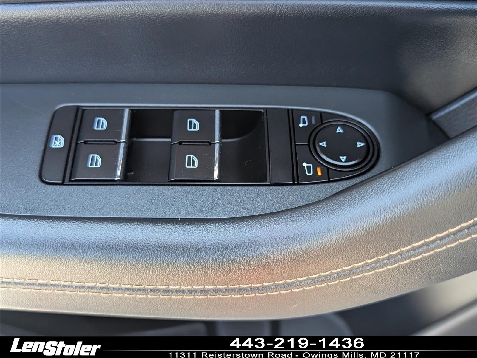 Used 2024 MAZDA CX-90 Plug-In Hybrid w/ Preferred AWD/4WD image 21