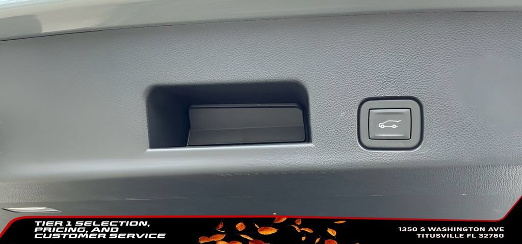 New 2026 GMC Acadia Elevation w/ Elevation Premium Package FWD image 21
