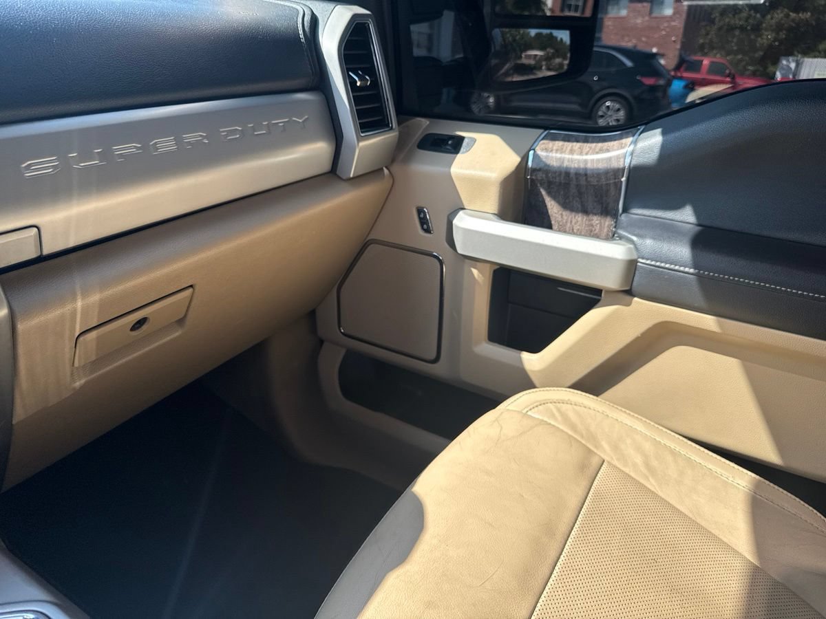 Used 2019 Ford F250 Lariat w/ Chrome Package AWD/4WD image 34