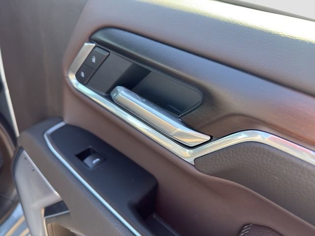 Used 2025 GMC Sierra 2500 Denali w/ Denali Reserve Package AWD/4WD image 16