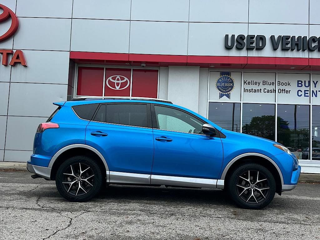 Used 2017 Toyota RAV4 SE AWD/4WD image 6