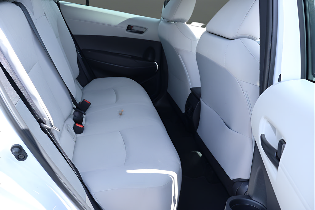 Used 2023 Toyota Corolla Cross L AWD/4WD image 19