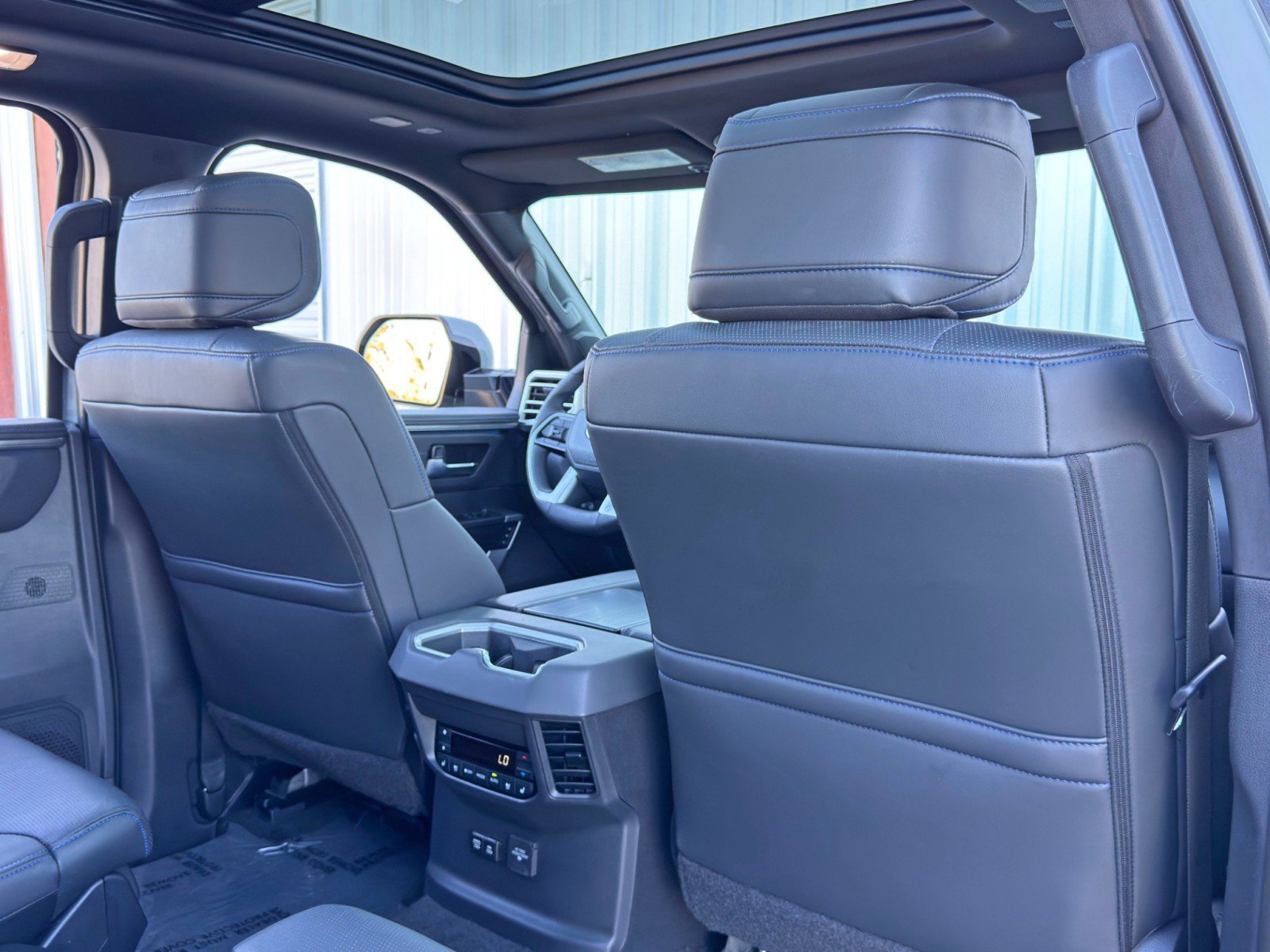 Used 2024 Toyota Sequoia Platinum image 40