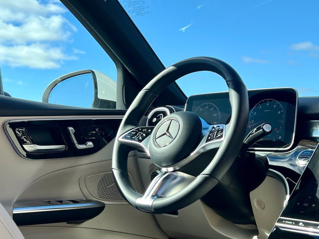 Certified 2023 Mercedes-Benz C 300 4MATIC Sedan image 9