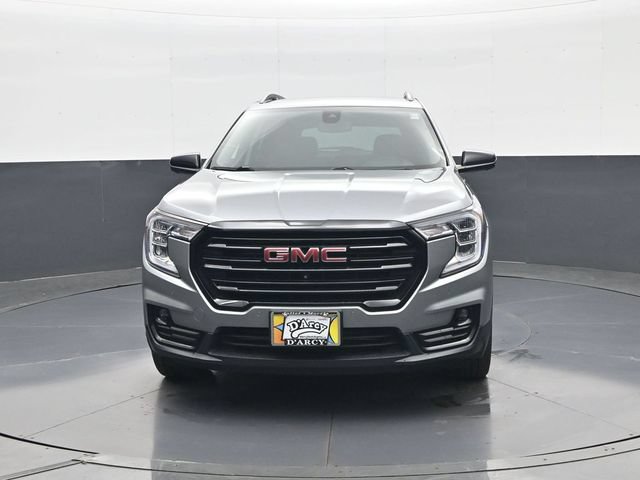 Used 2023 GMC Terrain SLT w/ Tech Package AWD/4WD image 2