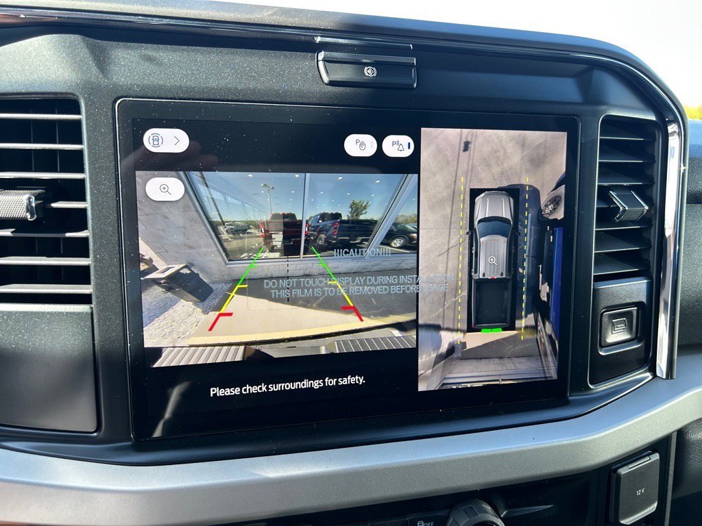 New 2026 Ford F250 4x4 Crew Cab Super Duty image 8
